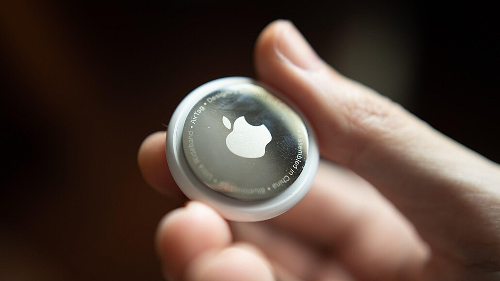 Apple AirTag