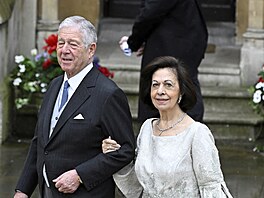 Srbský korunní princ Alexander a korunní princezna Katherine na korunovaci...