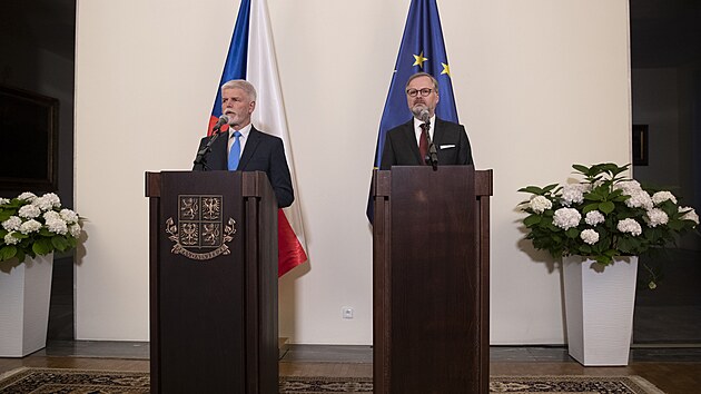 Prezident Petr Pavel jednal na Hrad s premirem Petrem Fialou z ODS.