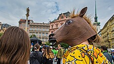 Majálesový pr�vod z nám�stí Svobody na brn�nské výstavi�t� (6. kv�tna 2023)