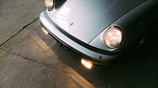 Sraz Cars & Arts Festival SPEED DATES Asylum v areálu bývalé papírny Perla ve...