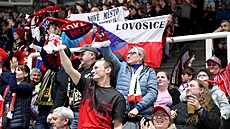 eské hokejisty hnalo proti védsku 5 278 divák.