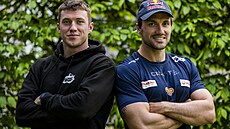 Rychlostní kanoisté Petr (vlevo) a Martin Fuksovi.