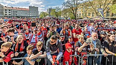 Hradec Králové se na Ulrichov� rozlou�il s povedenou sezonou a s hrá�í HK...