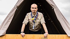 První místostarosta Junáka - �eského skautu Petr Van�k.
