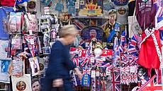Vlaječky, čajové lžičky nebo Karel III. z kartonu. Návštěvníci Londýna si mohou...