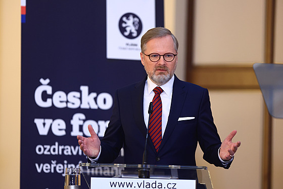 Premiér Petr Fiala na tiskové konferenci