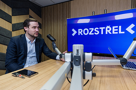 Hostem pořadu Rozstřel byl Dominik Stroukal, ekonom a člen ekonomické rady...