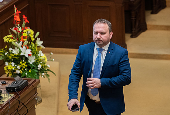 Ministr práce a sociálních vcí Marian Jureka ve Snmovn