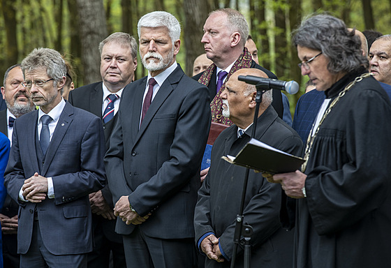 Pietní shromádní k uctní památky obtí protektorátního tzv. cikánského...