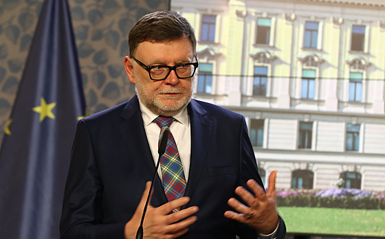 Ministr financí Zbynk Stanjura po jednání vlády s odbory a zamstnavateli