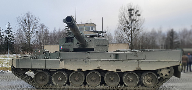 KOMENTÁŘ: Nové tanky Leopard 2 věští podobu přezbrojení české armády