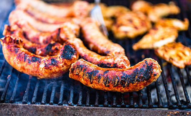 Známe vítěze grilu a dalších cen. Vyhrály grilované švestky