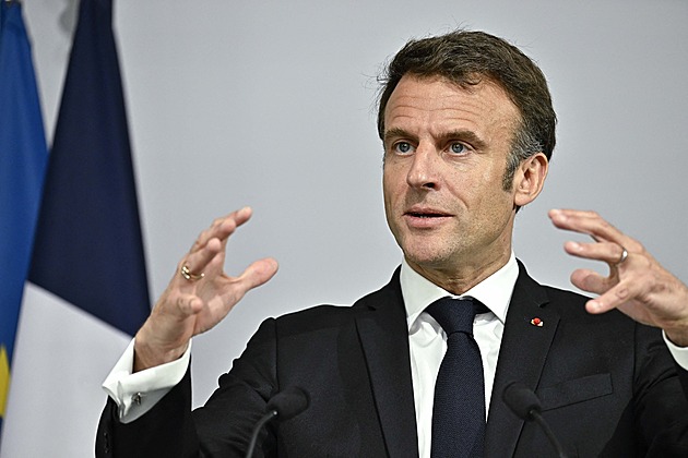 KOMENTÁŘ: Macron udeřil na zelené hlavy. Chce zastavit ekologické regulace