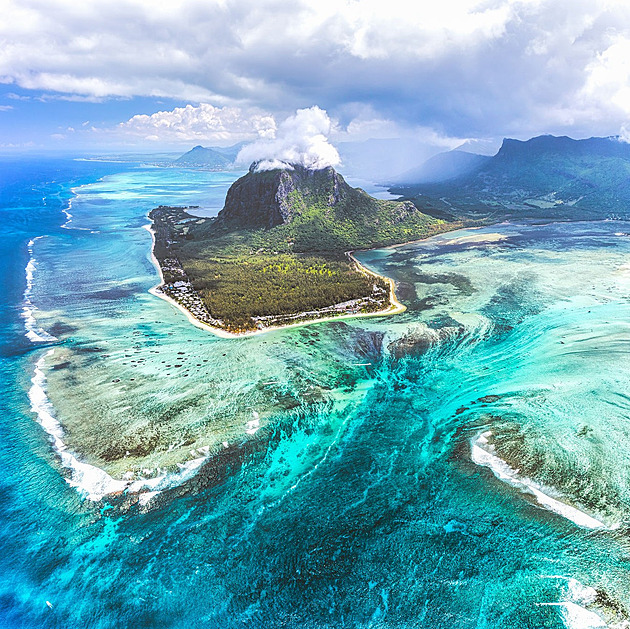 Největší podvodní vodopád je jen iluze. Přesto má Mauricius co nabídnout