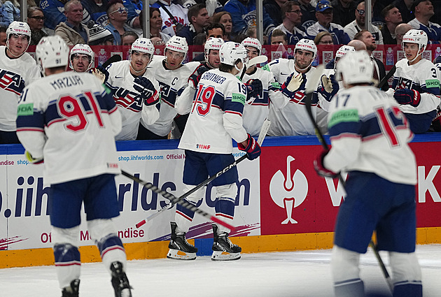 ONLINE: USA hrají s Maďarskem, Dánové vyzvou Francii, Švédy čeká Rakousko