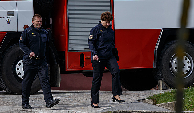 Propuštěné žháře z Vítkova kryli hasiči. Kvůli bezpečnosti, vysvětlila věznice