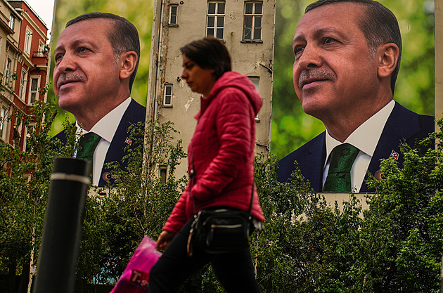 Čekám vítězství Erdogana, říká bývalý velvyslanec v Turecku