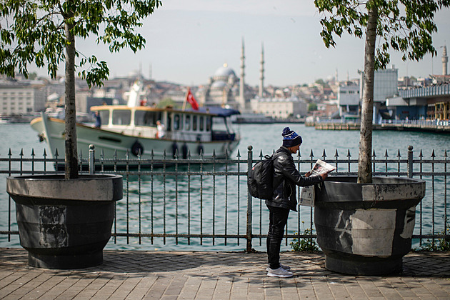 Zaprodal jste se Rusku, přitvrdil Erdoganův sok. Chce vyhnat miliony migrantů