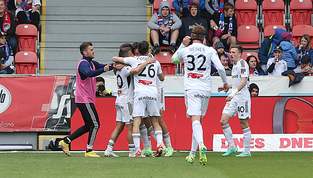 ONLINE: Slovácko - Olomouc, hosté se mohou dotáhnout na pohárové příčky