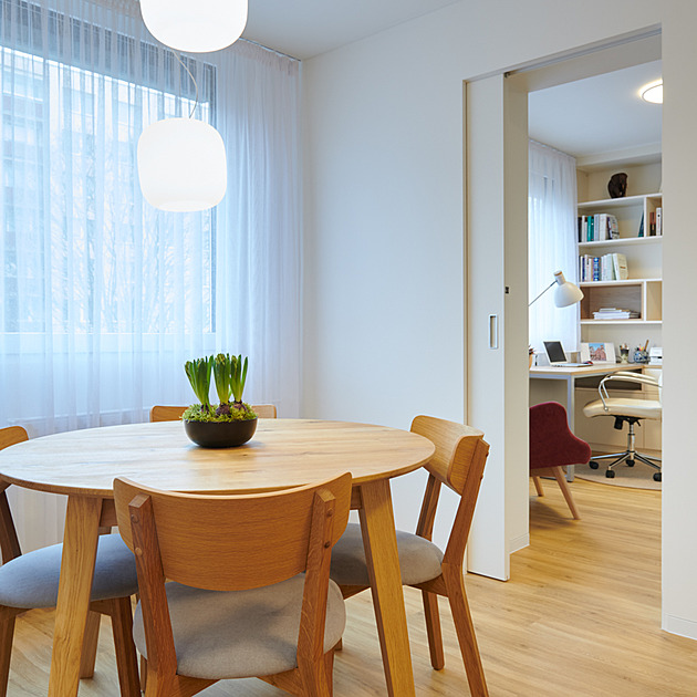 Po rekonstrukci bytu je všechno jinak, třeba z kuchyně je pracovna