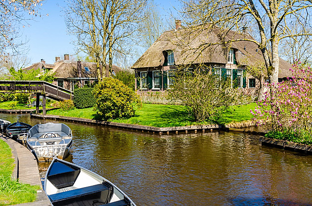 Bez hluku, smogu a spěchu. Poznejte místa, kde auta rozhodně nemají zelenou