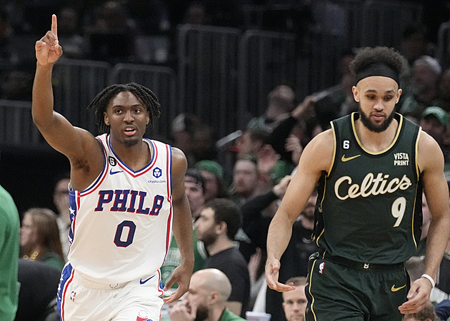 Maxey umlčel kritiky, Philadelphia vyhrála v Bostonu a sahá po postupu