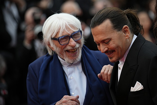 Hollywood nepotřebuji a napadení exmanželky je fikce, uvedl Depp v Cannes
