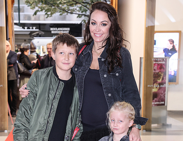 Hanychová oznámila rozchod se Soukupem. Je to životní prohra, napsala