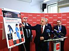 éf MKOS Josef Stedula na tiskové konferenci odbor k dopadm úspornému...