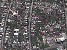 Satelitní snímek ukazuje domy a budovy v ukrajinském Bachmutu. (8. kvtna 2022)