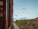 Hora Rigi je vyhledávaným cílem paraglidist.