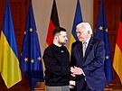 Ukrajinský prezident Volodymyr Zelenskyj s prezidentem Frankem-Walterem...