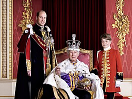 Princ z Walesu William, král Karel III. a princ George z Walesu (Londýn, 6....