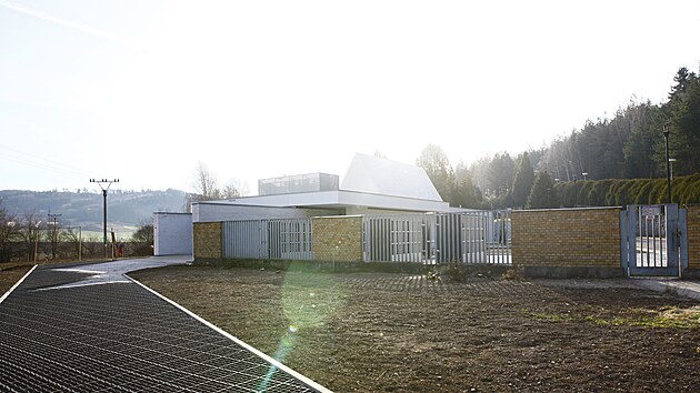 Nová smuteční síň v Tišnově je v provozu od dubna.