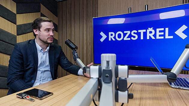 Hostem poadu Rozstel byl Dominik Stroukal, ekonom a len ekonomick rady vldy NERV. (12. kvtna 2023)