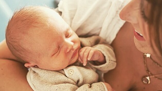 Ag�ta Hanychov� a jej� dcera Roz�rie (10. kv�tna 2023)