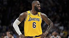 LeBron James z LA Lakers.
