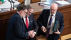 Ministr financí Zbyněk Stanjura, premiér Petr Fiala a ministr zdravotnictví...