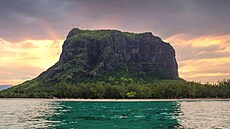 Z brn�nského leti�t� se za�ne v leto�ní zimní sezon� nov� létat na exotický ostrov Mauricius v Indickém oceánu. 