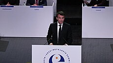 Francouzský prezident Emmanuel Macron na summitu Rady Evropy v Reykjavíku. (16....