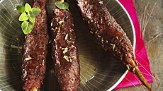 Koriandrov� hov�z� satay (sat�) s medovou krustou