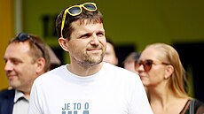 Lidovecký lídr Petr Hladík ve volební kampani tvrdil, e vouchery na krouky...