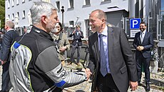 Za�ínají bavorsko-�eské týdny p�átelství. �eský prezident Petr Pavel se zdraví...