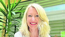 Neprod�lat kalhoty a taky si neud�lat ostudu. Iva Javorská radí um�lc�m, jak...