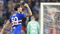 Alessandro Zanoli ze Sampdorie slaví gól.