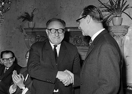 V Kounickém paláci v Praze se selo 8.dubna 1968 rozíené zasedání ÚV Národní...