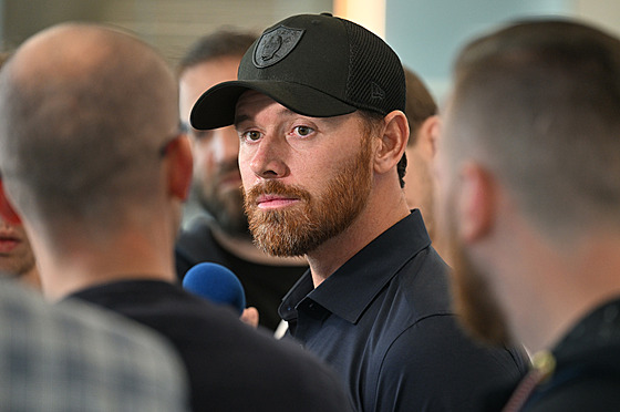 Generální mana�er národního týmu Martin Havlát po p�íletu z mistrovství sv�ta v...