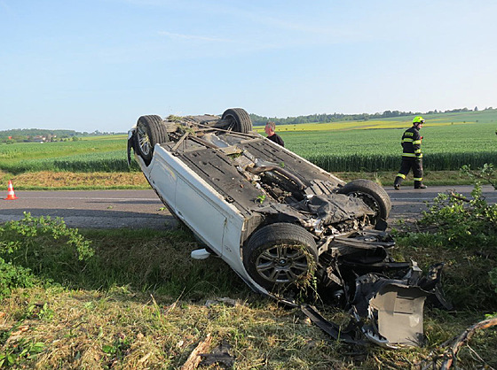 Nehoda u obce Bukvice na Jičínsku (25. května 2023)