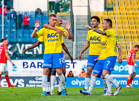 Fotbalová liga FK Teplice - FC Zbrojovka Brno. Teplický Daniel Fila odmítá...